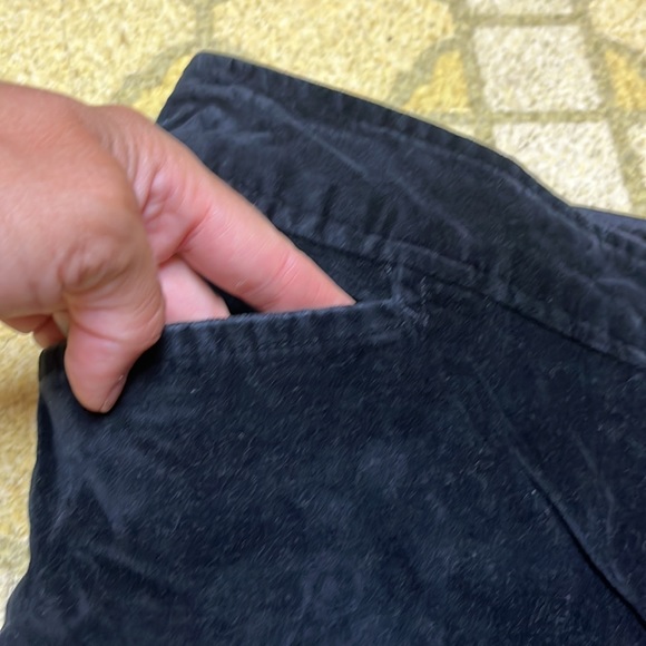 Two EUC velour, capris, one Ann Taylor/ one A.N.A - Picture 15 of 16